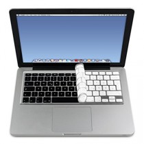 kwmobile Protection pour clavier QWERTZ en silicone pour Apple MacBook Air 13''/ Pro Retina 13''/ 15'' en blanc