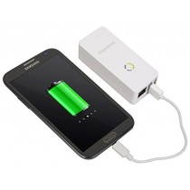 Gigastone Lecteur Multimédia Plus: Carte SD Sans Fil & et Clé USB; Stockage Mobile Sans Fil & Lecteur Multimédia; Port WLAN et Serveur NAS 5200mAh Batterie pour Recharger les Appareils Electroniques Portables - Parfait pour Voyager