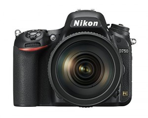 Nikon D750 + Nikkor VR 24/120 SLR appareil photo numérique, 24,3 mégapixels, 8 Go SD 400x Lexar, Black [Nikon carte: 4 ans de garantie]
